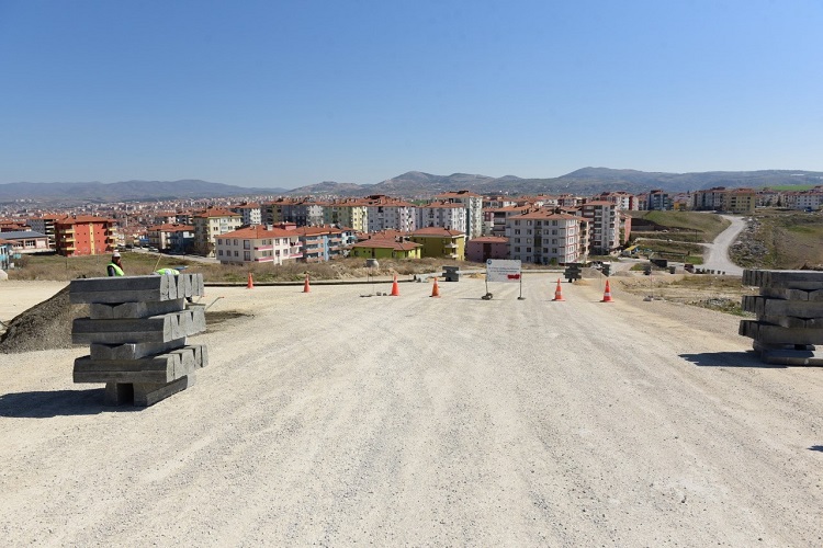 KÜÇÜK SANAYİ İÇİN ÖNEMLİ CADDE