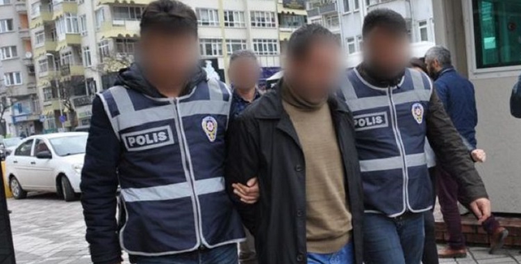 MASKELİ SOYGUNCULAR POLİSTEN KAÇAMADI