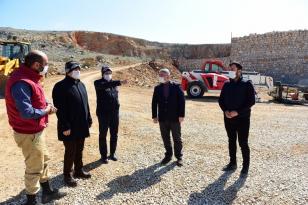 AZ MALİYETLE DAHA FAZLA YOL YAPACAK
