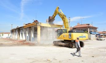 AŞAĞI SANAYİDE YIKIMLAR BAŞLADI