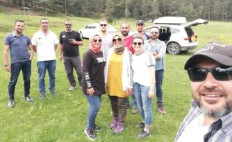 19 MAYIS’TA YAMAÇ PARAŞÜTÜYLE UÇTULAR