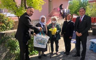 ŞEHİT ANNELERİNE ANLAMLI ZİYARET
