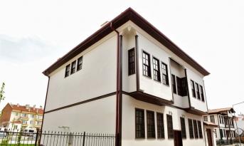 ESKİ KARAKOL BİNASI GÜZEL OLDU