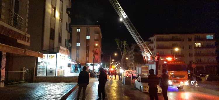 FIRININ BACASINDA YANGIN ÇIKTI