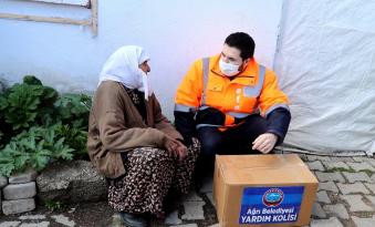 ÇORUMLU AĞRI’YA YARDIM YOLLADI