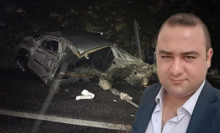 FECİ KAZADA ARAÇ İKİYE BÖLÜNDÜ