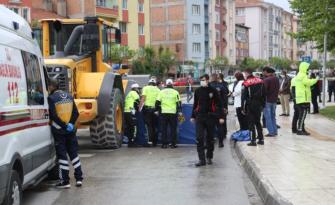 ÇORUM’DA İŞ MAKİNESİ CAN ALDI