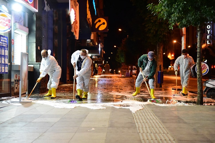 GAZİ VE İNÖNÜ CADDESİ PIRIL PIRIL OLDU