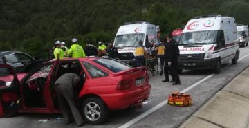 ZİNCİRLEME TRAFİK KAZASI: 8 YARALI