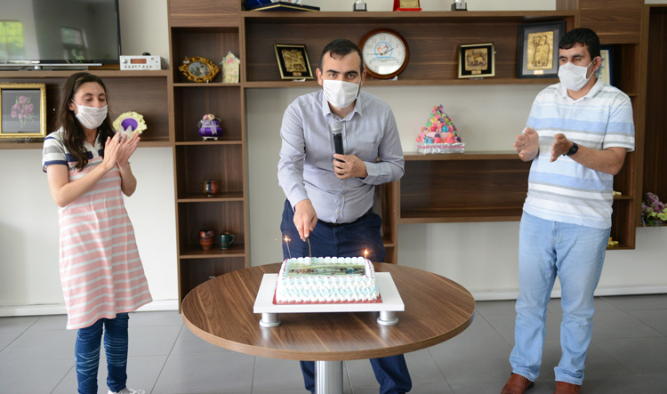 YENİDEN BULUŞMANIN MUTLULUĞU