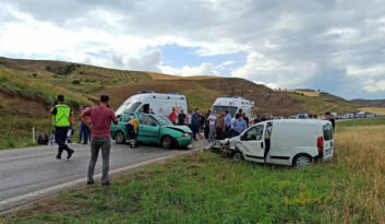 İSKİLİP YOLUNDA KAZA: 6 YARALI