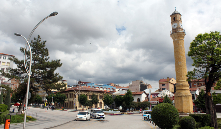 ÖĞRENCİLERE REFAKAT EDİLEBİLECEK