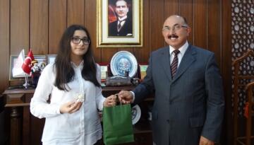 CEREN KILIÇ TÜRKİYE BİRİNCİSİ OLDU