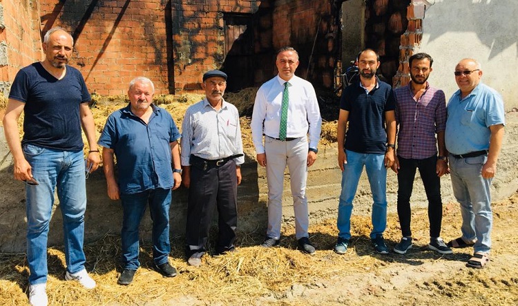 YANGINZEDE AİLEYİ ZİYARET ETTİLER