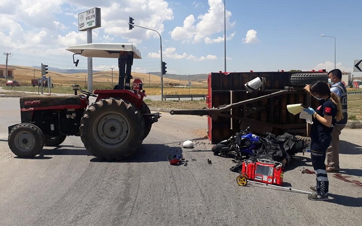 ÇORUM’DA FECİ TRAKTÖR KAZASI