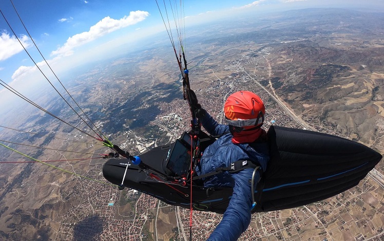 ÇORUM’DA 8 SAAT HAVADA KALDI