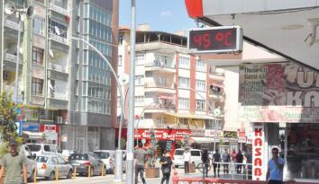 TERMOMETRE 45 DERECEYİ GÖSTERDİ