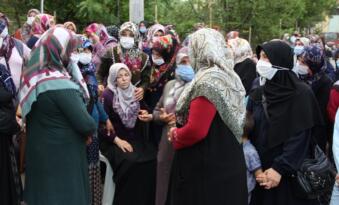 ANNENİN FERYADI YÜREKLERİ YAKTI!