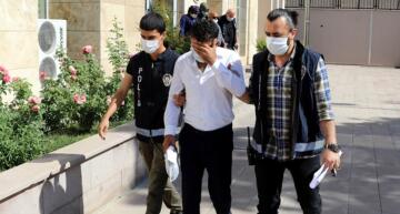 DOLANDIRICILAR POLİSE YAKALANDI