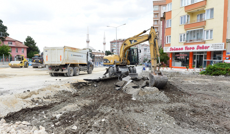 23 NİSAN KAVŞAĞI YENİLENİYOR