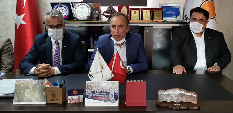 İSKİLİP’E ÖDEYECEĞİMİZ ÇOK BORCUMUZ VAR