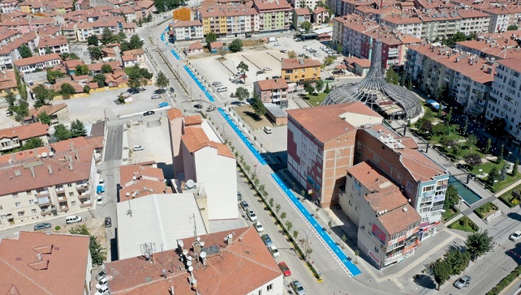YENİ CADDE HİZMETE AÇILDI