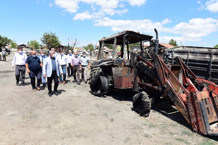 AŞGIN’DAN YANGINZEDE ESNAFA ZİYARET