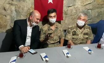 ÇORUMLU ASKERİN AİLESİNİ ARADI