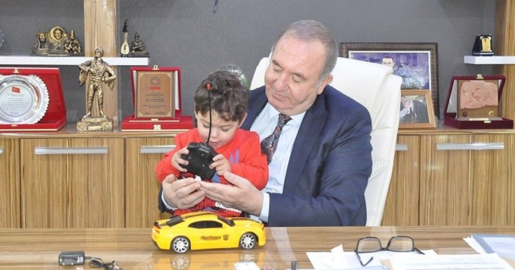 BAŞKAN ŞAHİNER’E TEŞEKKÜR ETTİLER