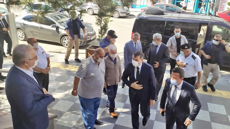 VALİ’DEN KAYMAKAM GÖRMÜŞ’E ZİYARET
