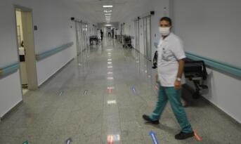 ÇORUM’DA HASTANE İKİYE AYRILDI!