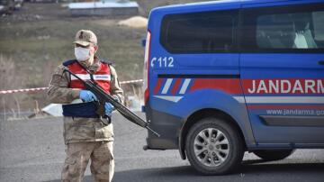 BİR KÖY DAHA KARANTİNAYA ALINDI