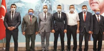 İKİ İLÇENİN BAŞKANLARI DEĞİŞTİ