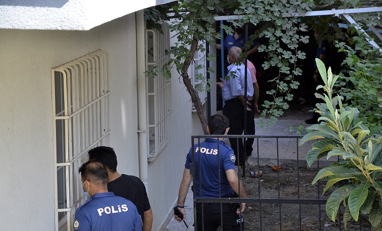 ÇIKAN YANGIN ŞÜPHELİ BULUNDU!