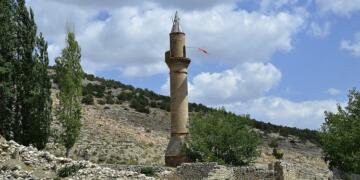 YALNIZ MİNARE RESTORE EDİLECEK