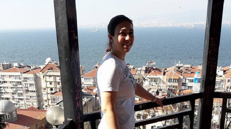 GENÇ KADIN KAZADA CAN VERDİ!