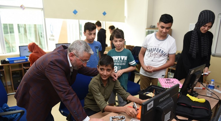 PROJE GENÇLERDEN DESTEK BELEDİYE’DEN