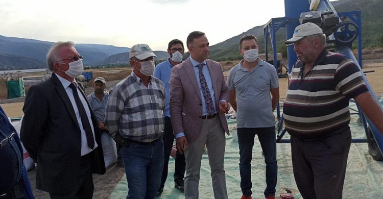 ESNAF VE HALKIN SORUNLARINI DİNLEDİLER