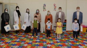 BELEDİYE’DEN MASKE VE HİJYEN SETİ