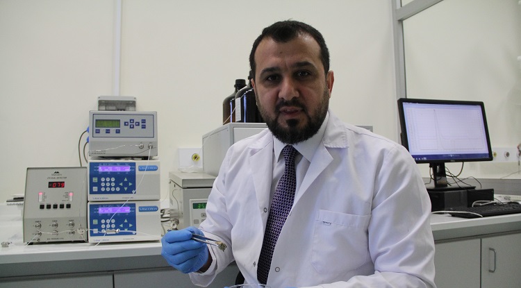 ANTARTİKA’DAN GELEN NUMUNELERİ İNCELEDİLER