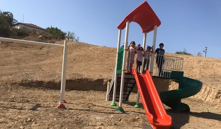 ÇOCUKLARIN İSTEDİĞİ PARKI YAPTIRDI