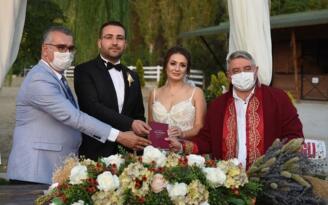 SENA VE ÜNAL’IN EN MUTLU GÜNÜ