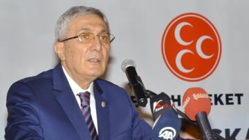 TÜRK SİYASETİNE MİKROP VERİLİYOR!