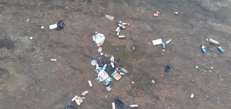 NEHİRDEKİ PİSLİKLER ORTAYA ÇIKTI!