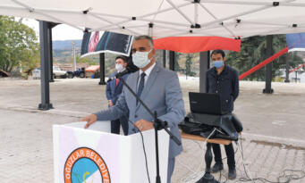 ADI MACRON, BEYNİ MİKRON