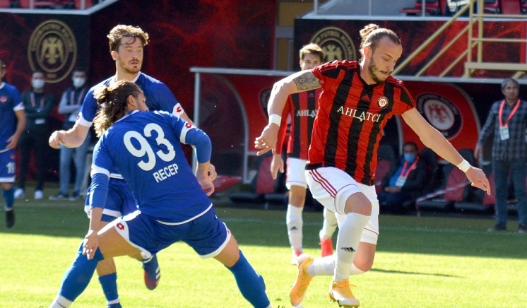 ÇORUMSPOR DEPLASMANDA YIKILDI!