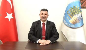 CENGİZ ÖZKADER SEVENLERİNİ ÜZDÜ