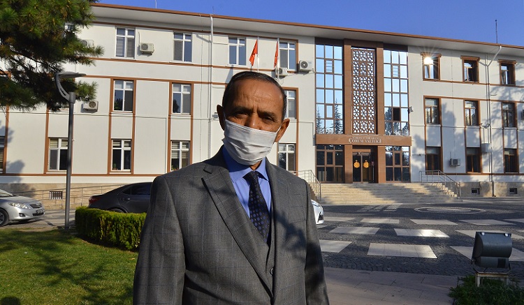 45 YILDA TAM 18 VALİ İLE ÇALIŞTI