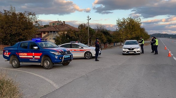 JANDARMA’DAN TRAFİK DENETİMİ!