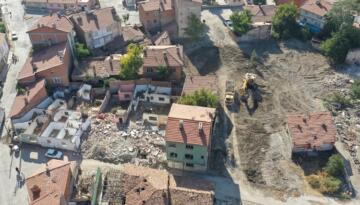 DEVANA’DE YIKIMLAR DEVAM EDİYOR